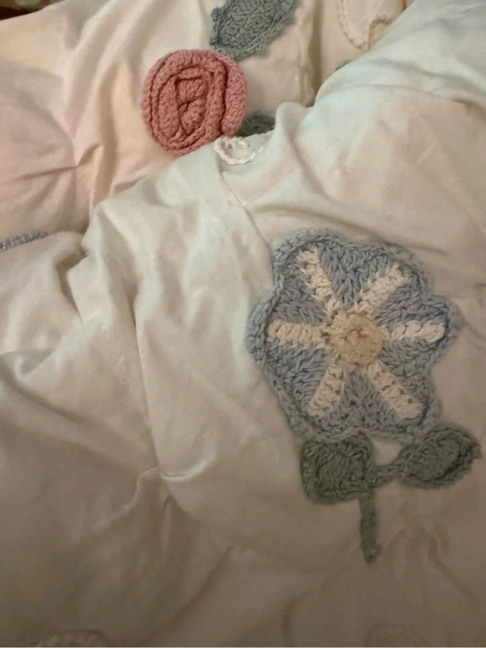 OOAK Handmade White Floral Crochet Appliqué Cotton Comforter Blue Crochet Trim